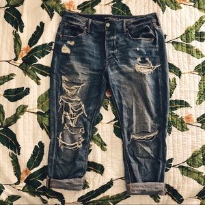 AEO Boyfriend Jeans With Sexy Distressing!